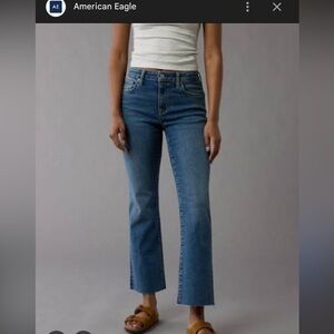 American Eagle Outfitters Women's Cropped Straight-Leg Jeans - Mid Blue